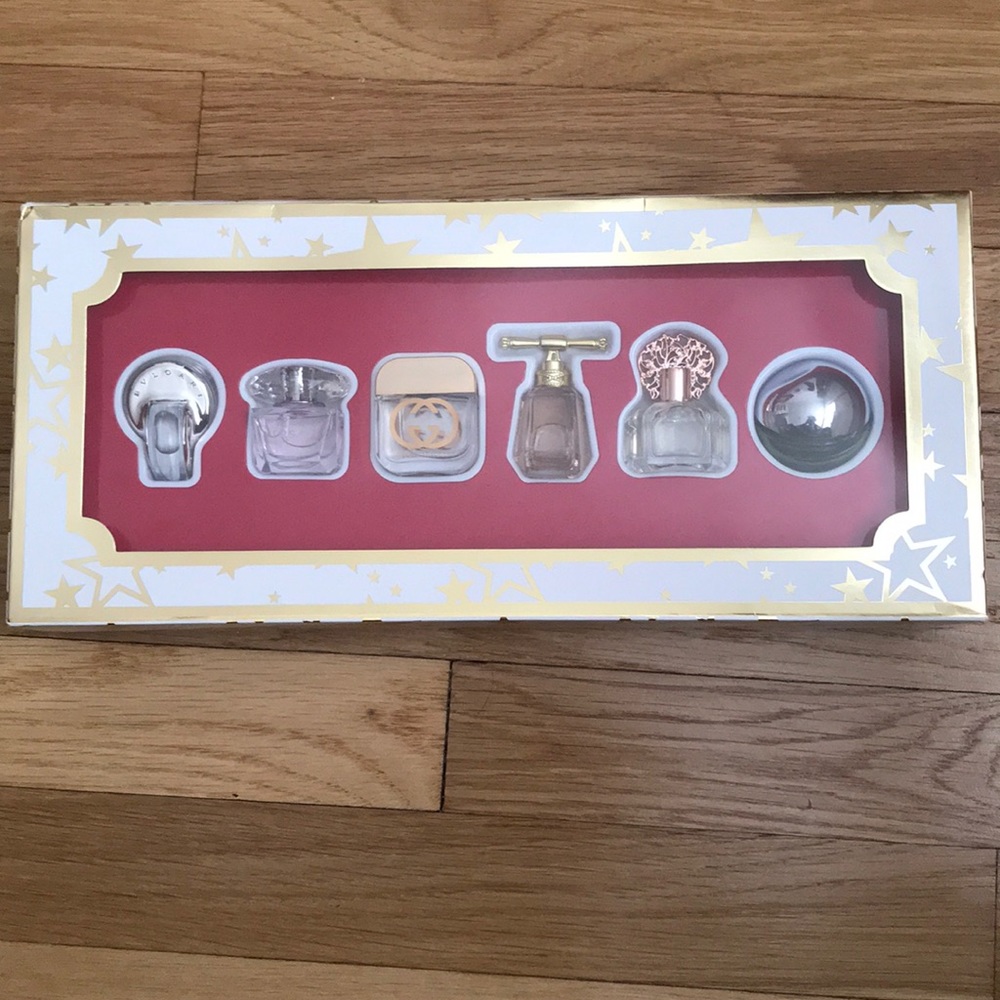 NWT perfume mini coffret set